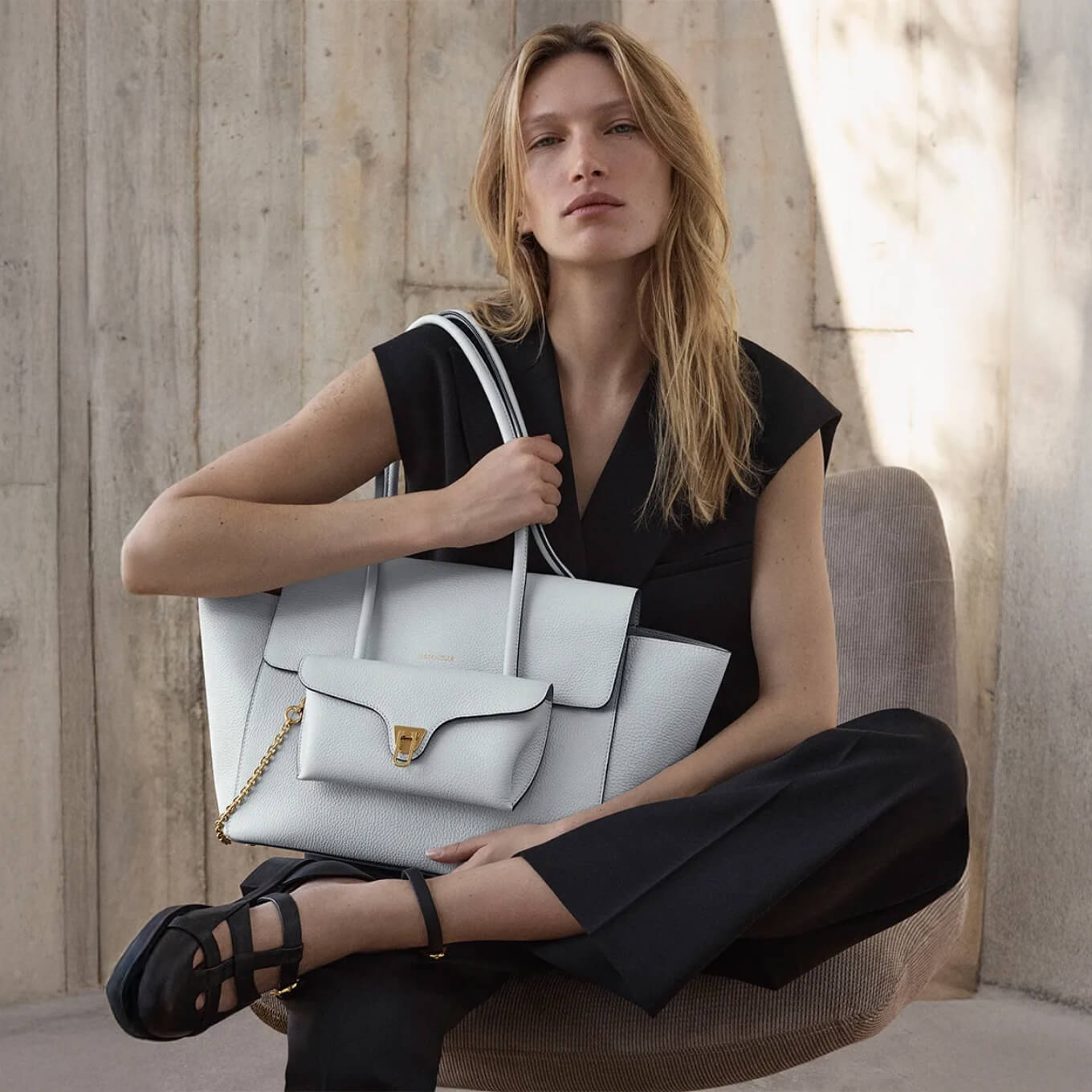 Бренд сумок и аксессуаров COCCINELLE